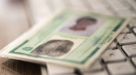 INSS passa a ser responsável por comprovar se a pessoa está viva ou não.